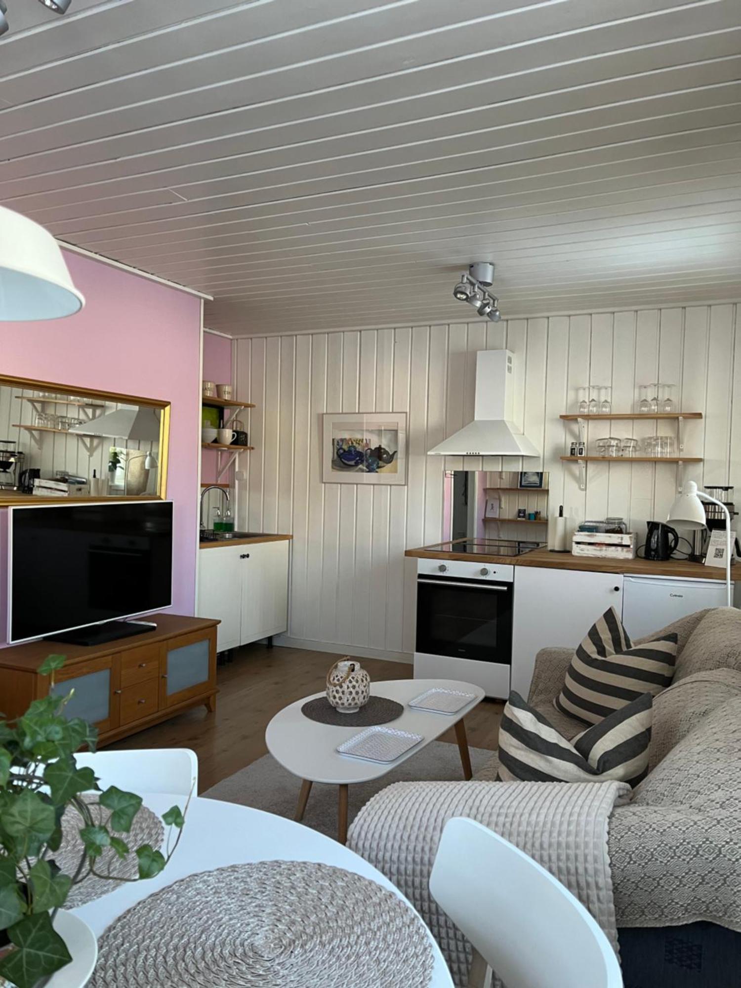 Härnösand Lilla Groena Huset Pa Garden מראה חיצוני תמונה